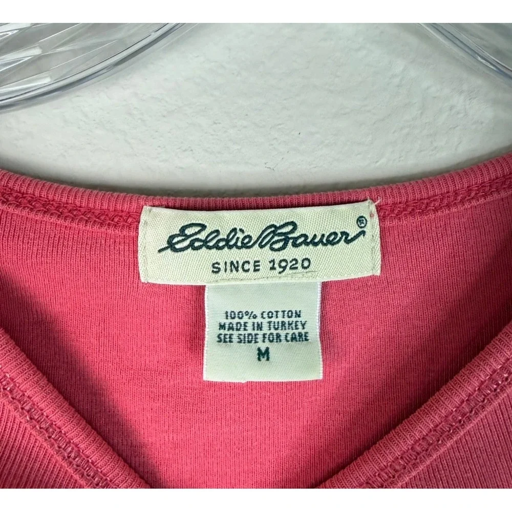 Eddie Bauer T-Shirt Womens Medium Pink Short Sleeve Crew Neck 100% Cotton Tee - Picture 3 of 4
